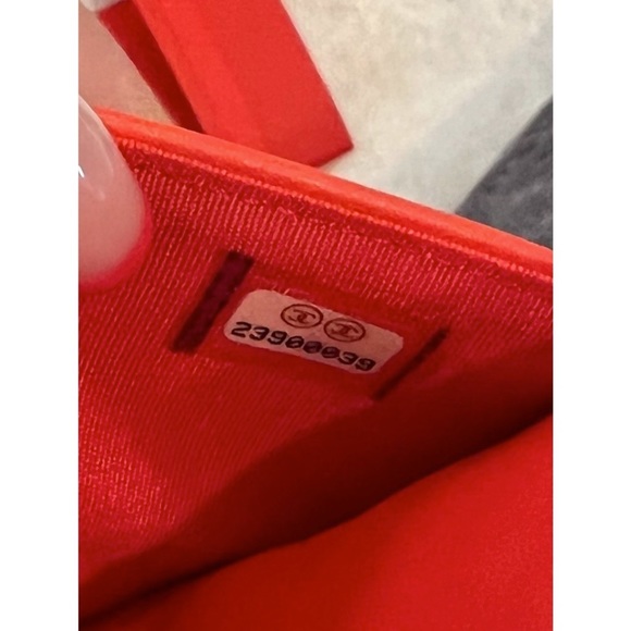 Chanel Chevron Braided Wallet on Chain (WOC) - Picture 4 of 9